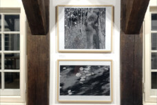 Bilder in der Ausstellung „Momente und Sichtweisen – Malerei und Fotografie“ von Ilse Kampen und Hilmar Sundermann.
