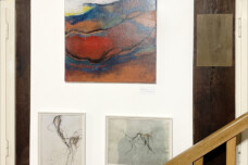 Bilder in der Ausstellung „Momente und Sichtweisen – Malerei und Fotografie“ von Ilse Kampen und Hilmar Sundermann.