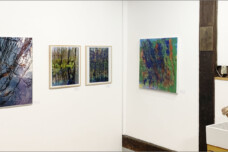 Bilder in der Ausstellung „Momente und Sichtweisen – Malerei und Fotografie“ von Ilse Kampen und Hilmar Sundermann.