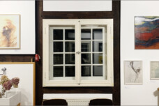 Bilder in der Ausstellung „Momente und Sichtweisen – Malerei und Fotografie“ von Ilse Kampen und Hilmar Sundermann.